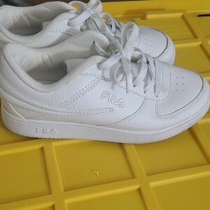 Fila Kids All-White Sneakers Size 6.5